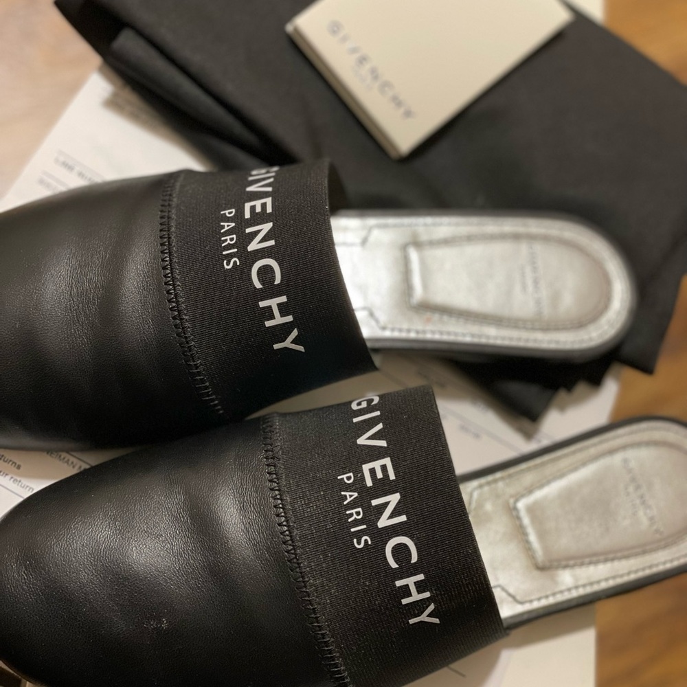 Givenchy Black - image 3